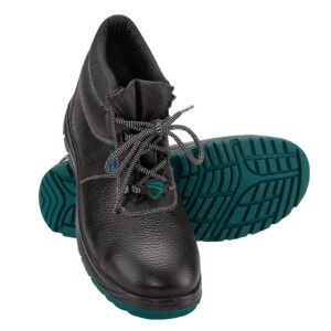 SafeKraft SKSS 208 PUR safety shoes with steel toe and high ankle design